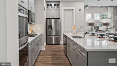 TBB Victoria Park Dr unit ENTHUSIAST, Upper Marlboro, MD 20772 - photo 4