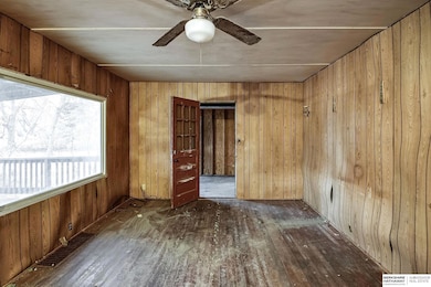 137 Joyce Cir, Mead, NE 68041 - photo 5