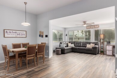 10317 W Highwood Ln, Sun City, AZ 85373 - photo 7