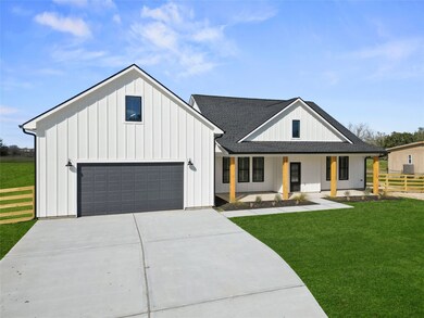 812 Lilley Rd, Alvin, TX 77511 - photo 2