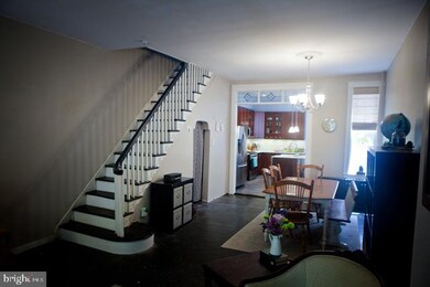 2346 Reed St, Philadelphia, PA 19146 - photo 7