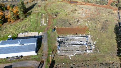 unlisted-address, Cave Junction, OR 97523 - photo 7