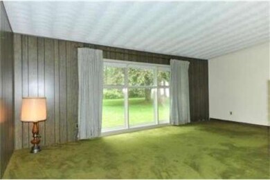 24 Doris Rd, Framingham, MA 01701 - photo 4