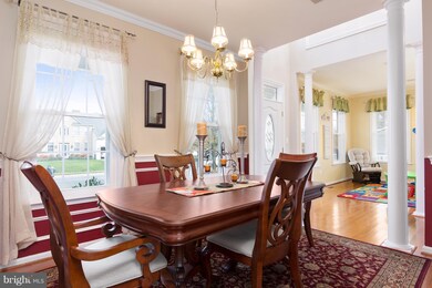 5784 Victor Dr, Sykesville, MD 21784 - photo 3