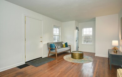 Living Room (3) (7)