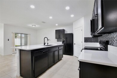 1565 Diamond Loop Dr, Kindred, FL 34744 - photo 5