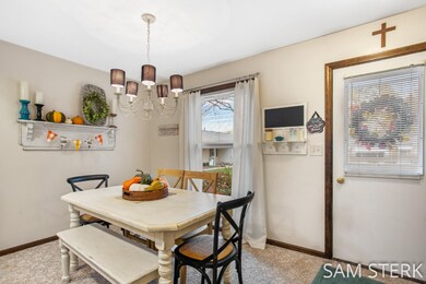 1010 Village Ln, Georgetown Twp-10