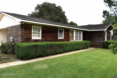 6982 Barcelona Blvd, Macon, GA 31216 - photo 2