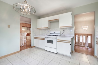 1822 W Catalpa Ln, Mount Prospect, IL 60056 - photo 4