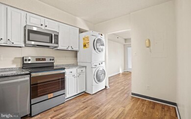 Skyline House unit 416, Baileys Crossroads, VA 22041 - photo 7