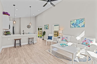 808 W 9th St, St. Augustine, FL 32084 - photo 3