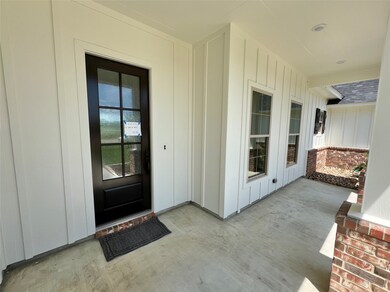 886 Oak Ridge Dr, Angleton, TX 77515 - photo 3