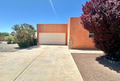 2508 Las Alturas Ct, Alamogordo, NM 88310 - photo 6