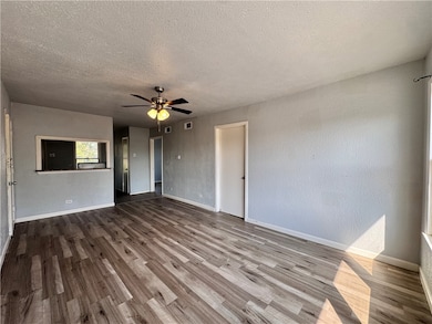 3120 Santa fe St unit 12, Corpus Christi, TX 78404 - photo 2