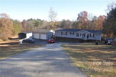 5225 Stoney Oaks Dr, Gastonia, NC 28052 - photo 2