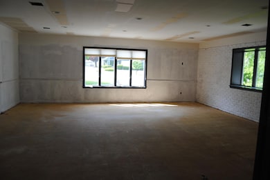 1000 S Spring St, Port Washington, WI 53074 - photo 4