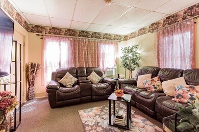 25 Colton St, Worcester, MA 01610 - photo 5