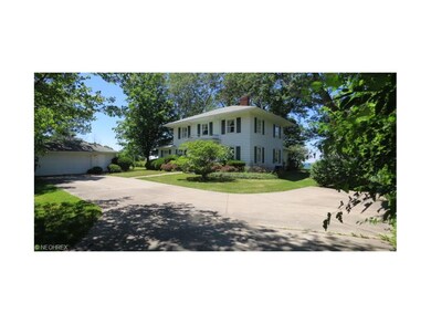 View of Drive to Garage & Turn Around Area