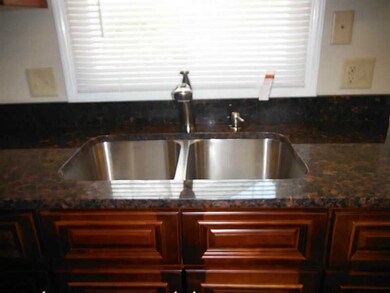 Kitchen. infinity sink