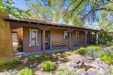 618 W San Francisco St, Santa Fe, NM 87501 - photo 2