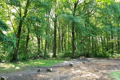 6425 N Woodridge Dr, Michigan City, IN 46360 - photo 5