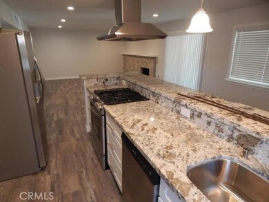 14081 Burning Tree Dr, Victorville, CA 92395 - photo 7