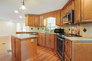 6763 Hill Ct, Azle, TX 76020 - photo 6