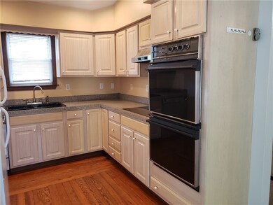 19 Potter St, Cranston, RI 02910 - photo 3