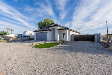 2241 E 15th St, Yuma, AZ 85365 - photo 2