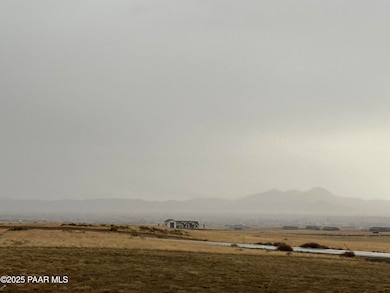 8355 N Barnes St, Prescott Valley, AZ 86315 - photo 7