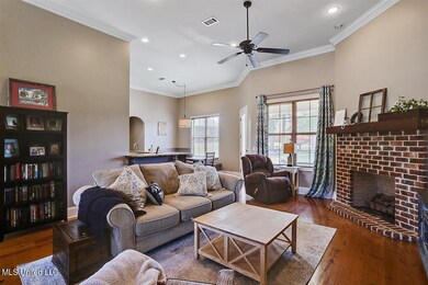 05-105 Windward Ct