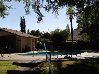 1786 W Calimyrna Ave unit 1A, Fresno, CA 93711 - photo 2