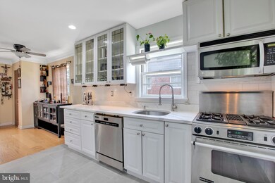 2611 Hughes Rd, Adelphi, MD 20783 - photo 7