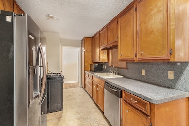 1759 S Park Dr, Alvin, TX 77511 - photo 6