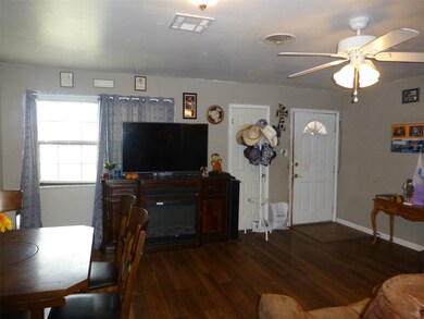 1811 Fields Store Rd, Waller, TX 77484 - photo 7