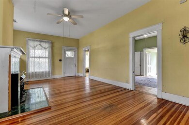 1230 W Gandy St, Denison, TX 75020 - photo 7