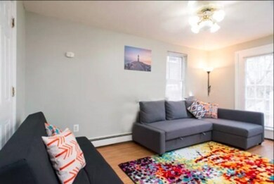 105 Sciarappa St unit 1R, Cambridge, MA 02141 - photo 3
