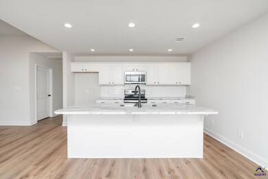 176 Red Tail Cir, Powersville, GA 31008 - photo 7