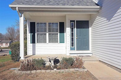 585 Huntleigh Ct, Farmington, MO 63640 - photo 5