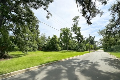201 N Wells St, Valdosta, GA - photo 3
