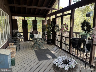 1378 Aspen Dr, Bunker Hill, WV 25413 - photo 7