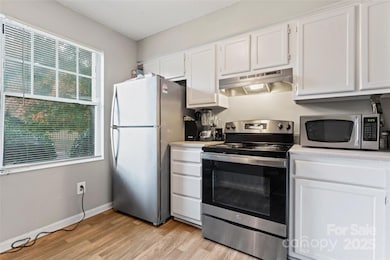 601 Lex Dr, Charlotte, NC 28262 - photo 7