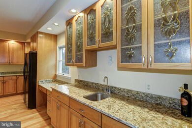 1118 Pemberton Ln, Lothian, MD 20711 - photo 5