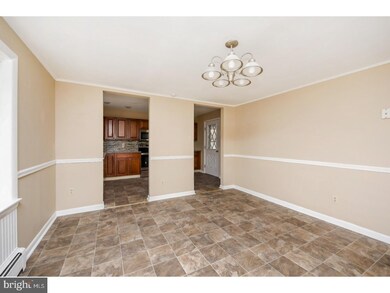 431 Manatawny St, Pottstown, PA 19464 - photo 7