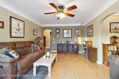 07-1013-Clark-Rd-Lansing-MI-48917-Window