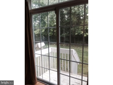 78 Tennyson Rd, East Windsor, NJ 08520 - photo 5