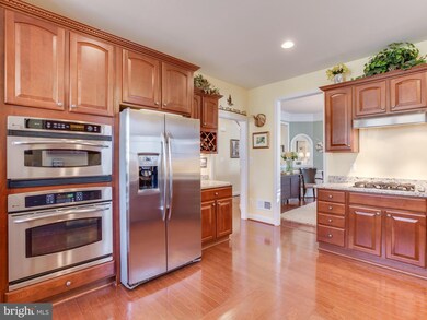 6908 Tred Avon Place, Gainesville, VA 20155 - photo 2