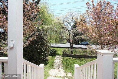 8007 Macarthur Blvd, Cabin John, MD 20818 - photo 2