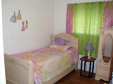 1083 Lockwood Rd, Columbus, OH 43227 - photo 6