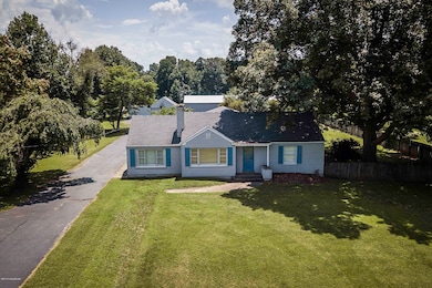 9902 Fairmount Rd-19